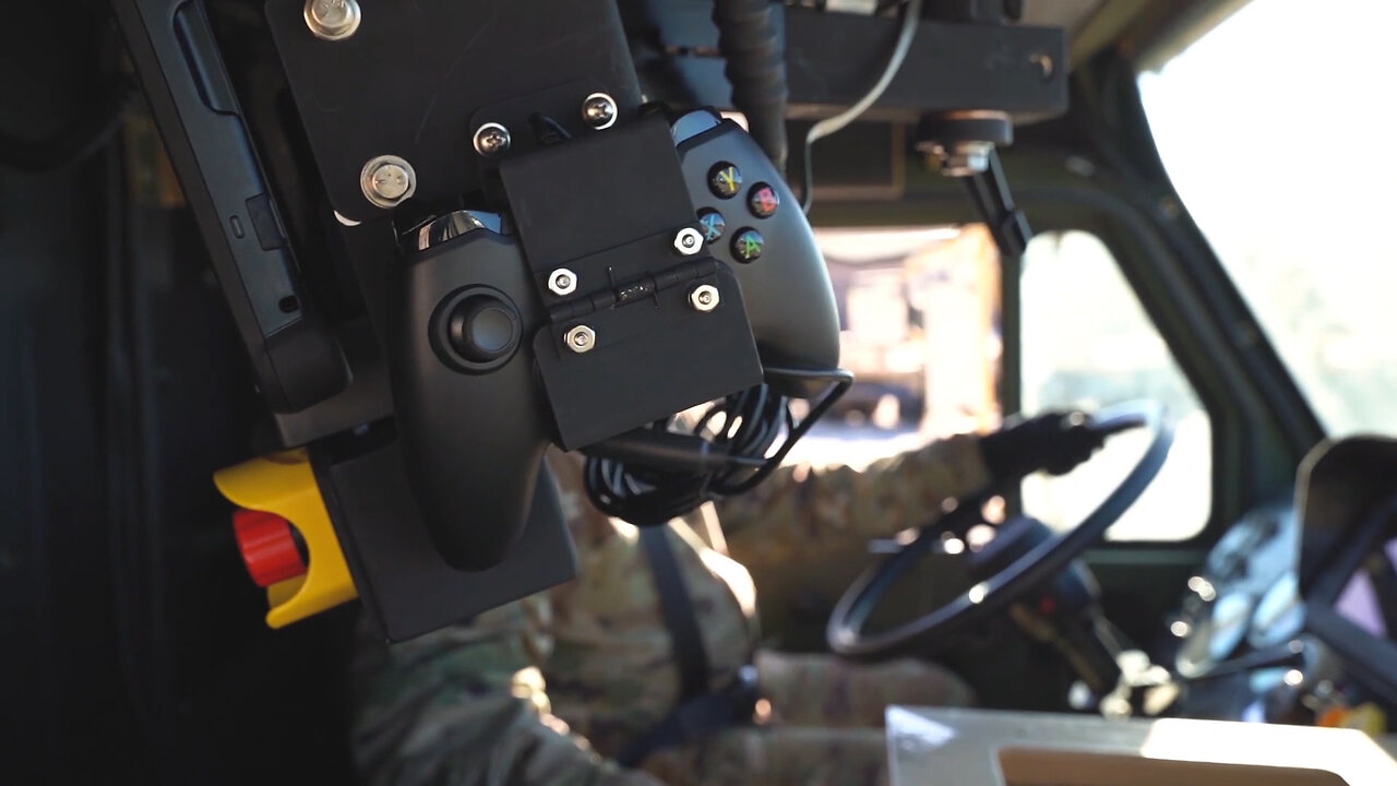 New Army Vehicle Can Be Controlled By An X-box Controller