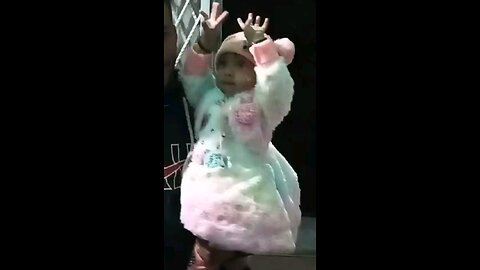 cute beby dance