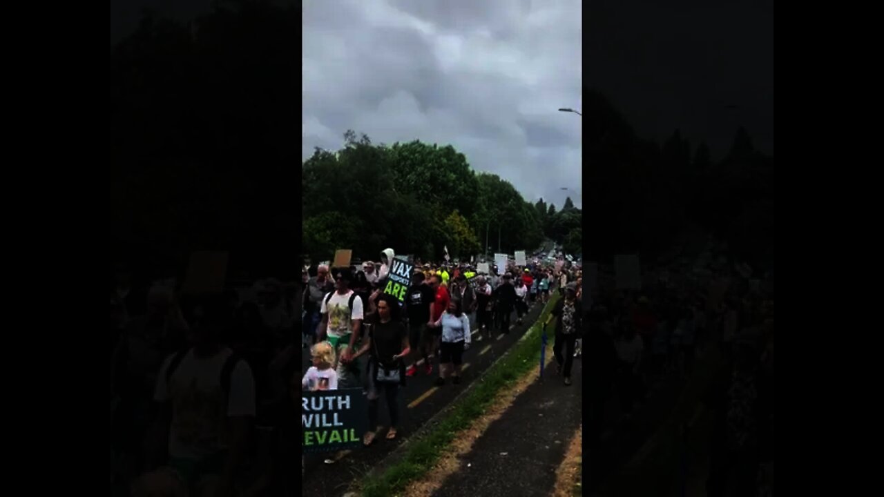 🚨 TAURANGA, NEW ZEALAND RISING UP AGAINST MANDATES AND DESPOT JACINDA ARDERN