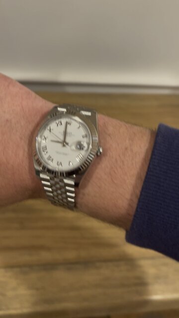 Rolex Datejust 41mm Wrist Turn