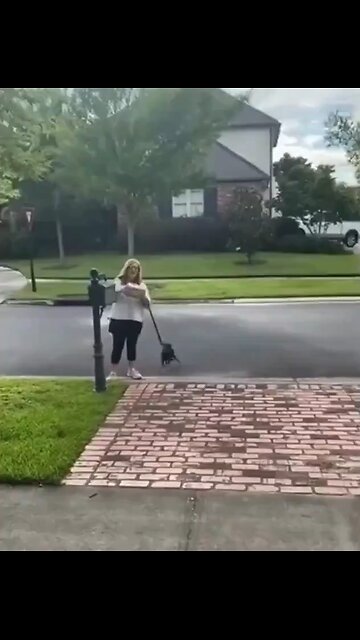 🚨 The Ultimate “Karen” Moment: Neighbor Gets Grilled Over Amazon Packages