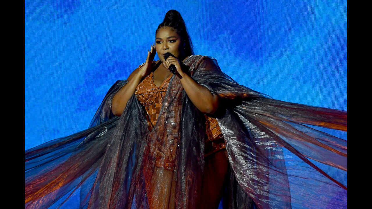 Lizzo wanted to change her appearance because she didn't feel 'worthy'