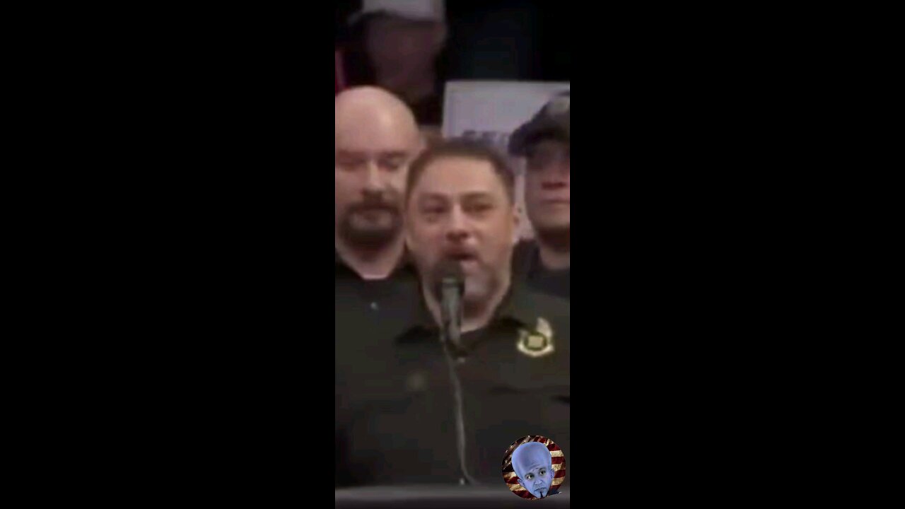 *AMERICA* This is a cry for help from those that protect our borders! #elections2024