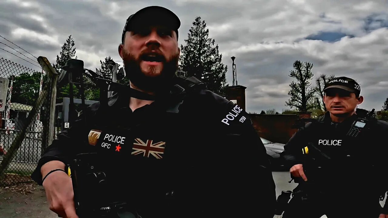Keep Your Hands Where I Can See Them 👮♂️👮♂️| #SAS #WhoDaresWins