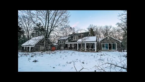 Abandoned Train House - Famous Architect's House Hidden Deep In The Woods