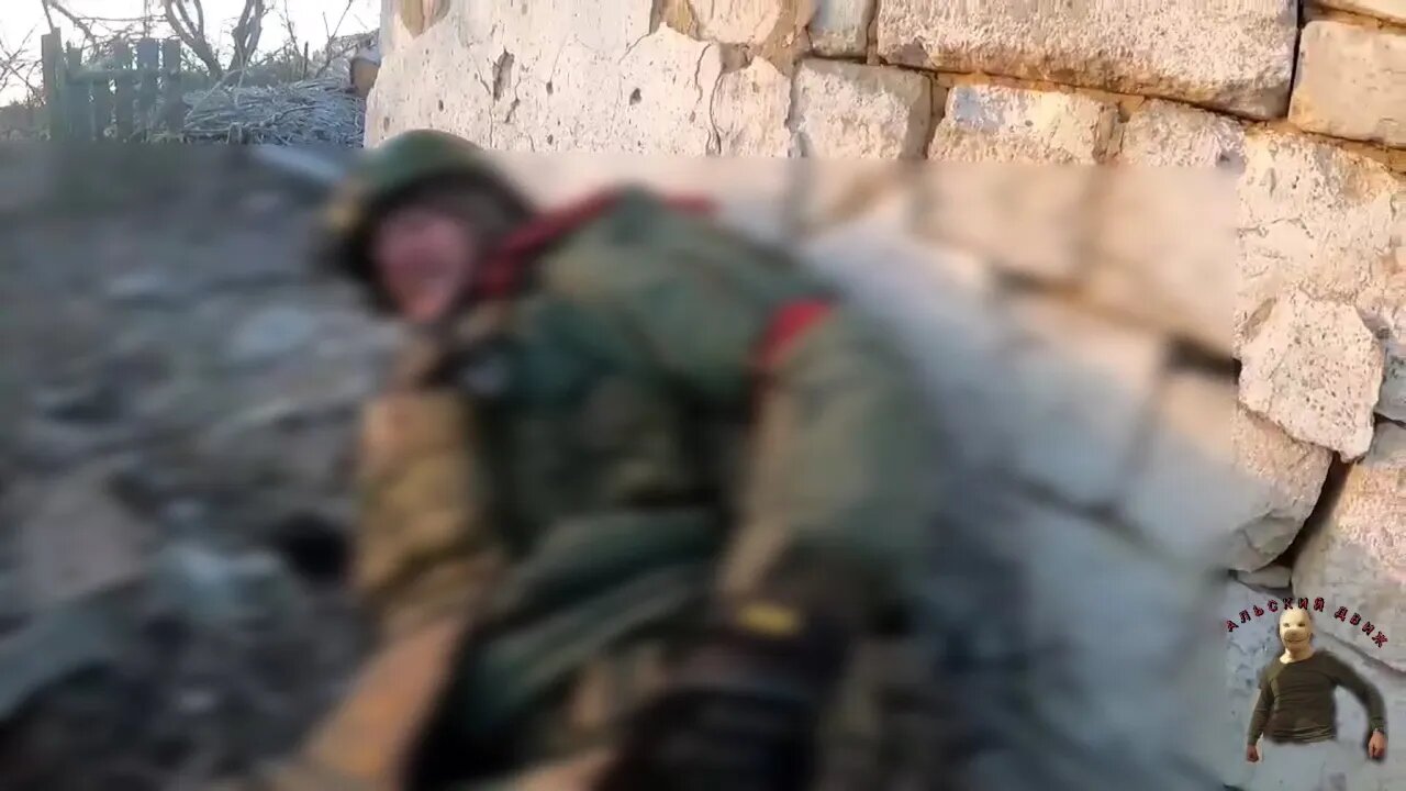 Russian paratroopers patching up their wounded