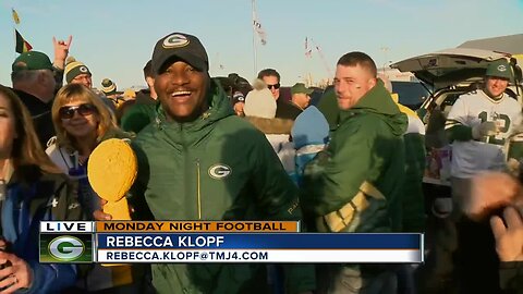 Fans from far and wide get a feel for tailgating at Lambeau