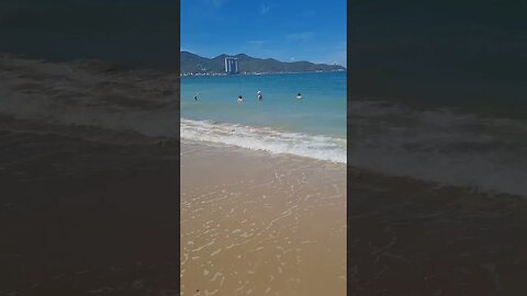 Beach Life Trang Vietnam 🇻🇳 #shorts #nhatrang #beach #expat #travel #rebornabroad #river #beach
