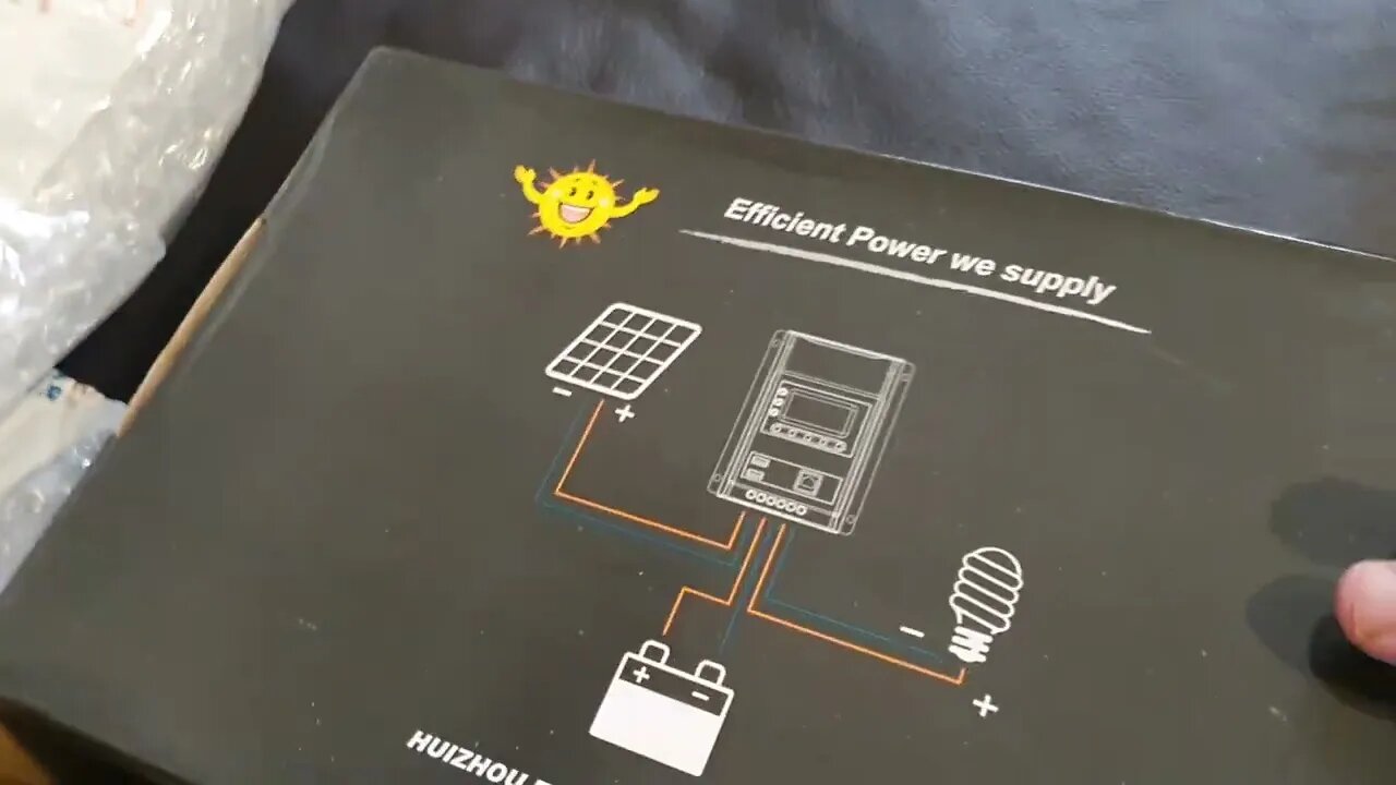 Bought EPEVER 30A MPPT Solar Charge Controller 12V/24V with LCD Display USB TRIRON 3210N Upgrade