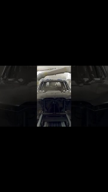 BMW X7 Production Line