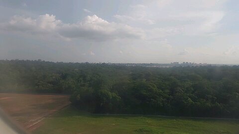 Landing in Manaus-Airbus A321 PT-XPH