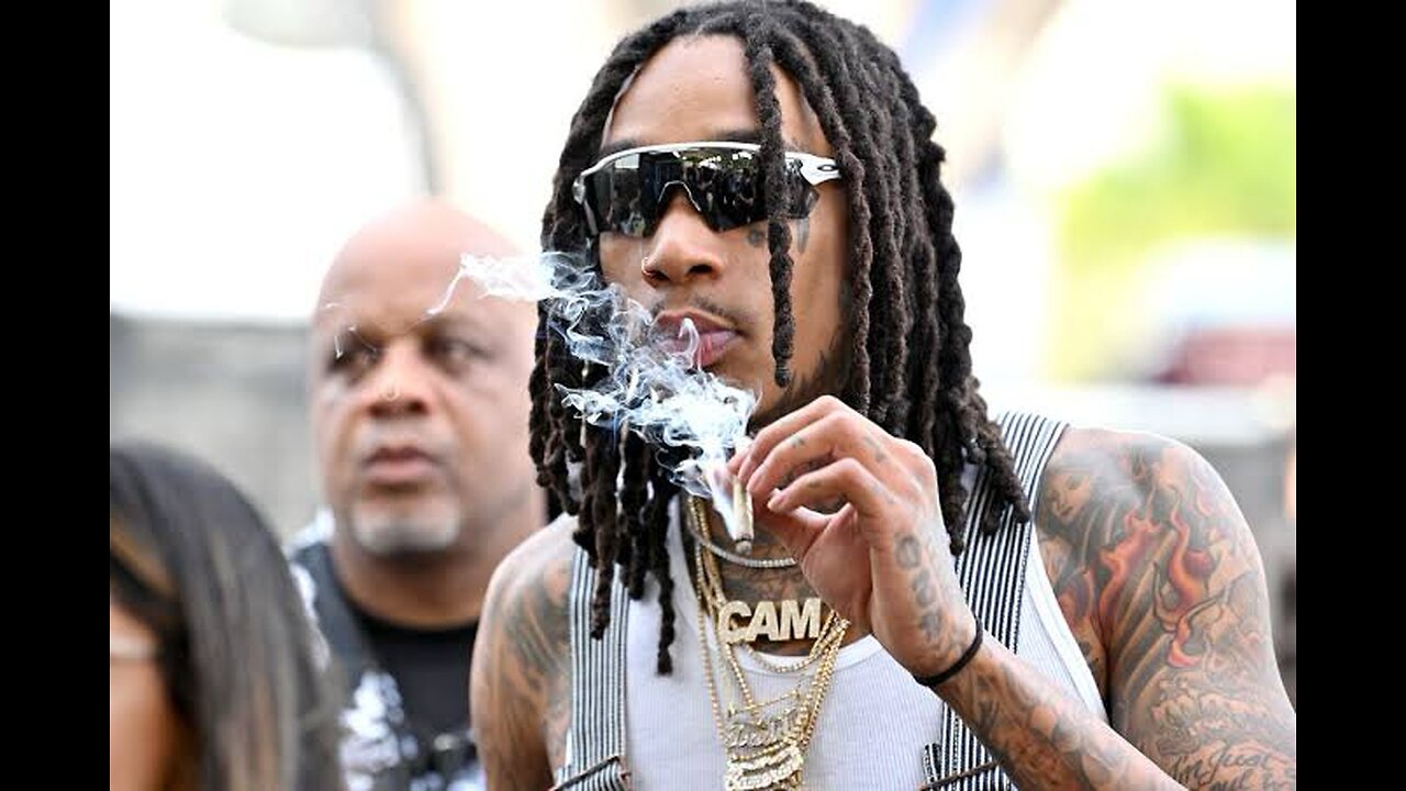 1 hour wiz Khalifa mix @hiphop @rap @ganggang