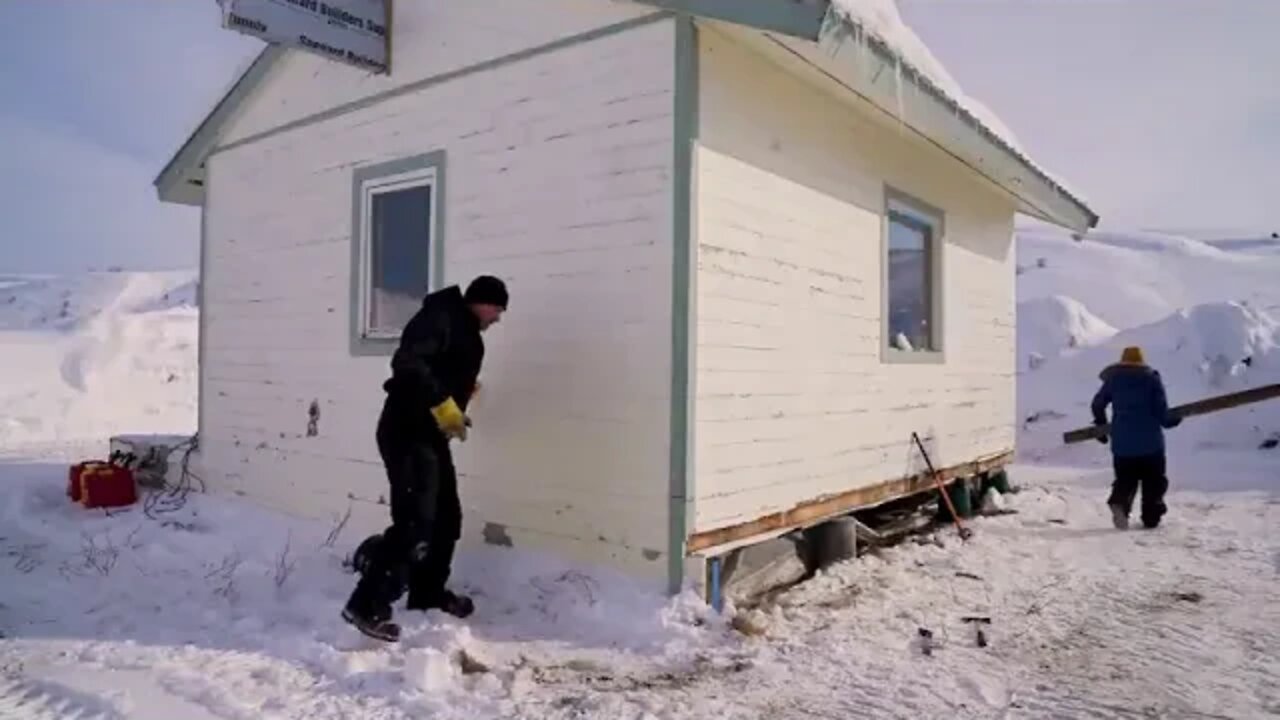 Arctic Homestead 10 years living off the Alaskan wilderness