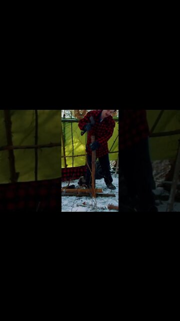 Winter Shelter Camp in the Snow!