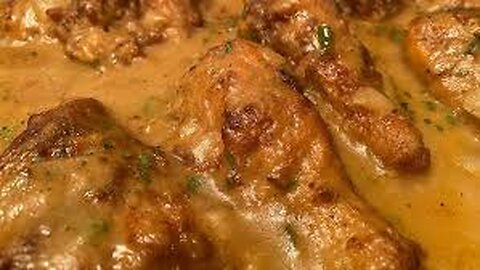 Smoothered Chicken With Gravy