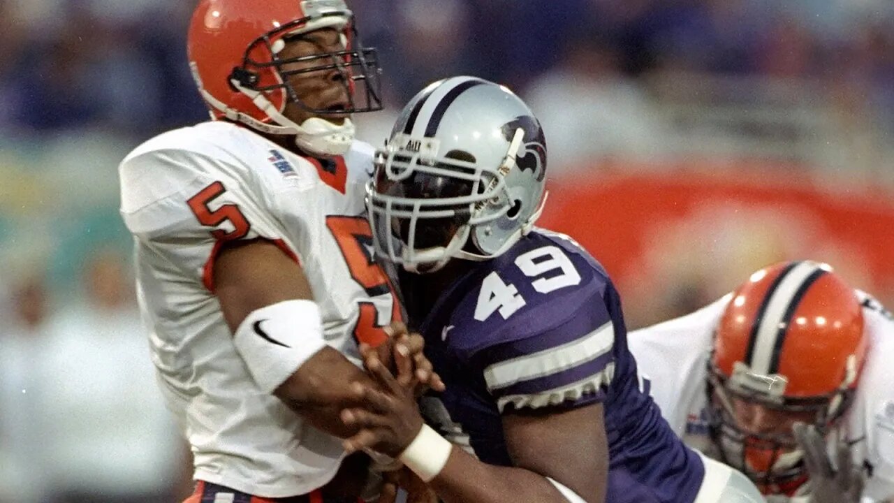 Daily Delivery | Six former Kansas State stars ready to join stadium's Ring of Honor
