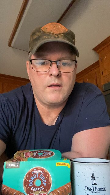 A set of jumper cables walk into a bar…