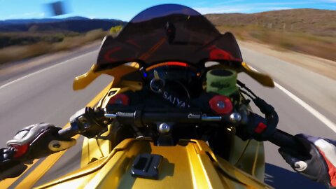 APRILIA RSV4 SLAYS THE CANYONS WITH ZX10RR EP.81