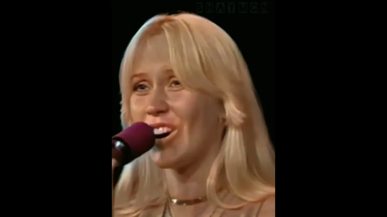 #ABBA #Agnetha #live #Colorized #Thanks For A Wonderful Ordinary Day#Tack för en underbar vanlig dag