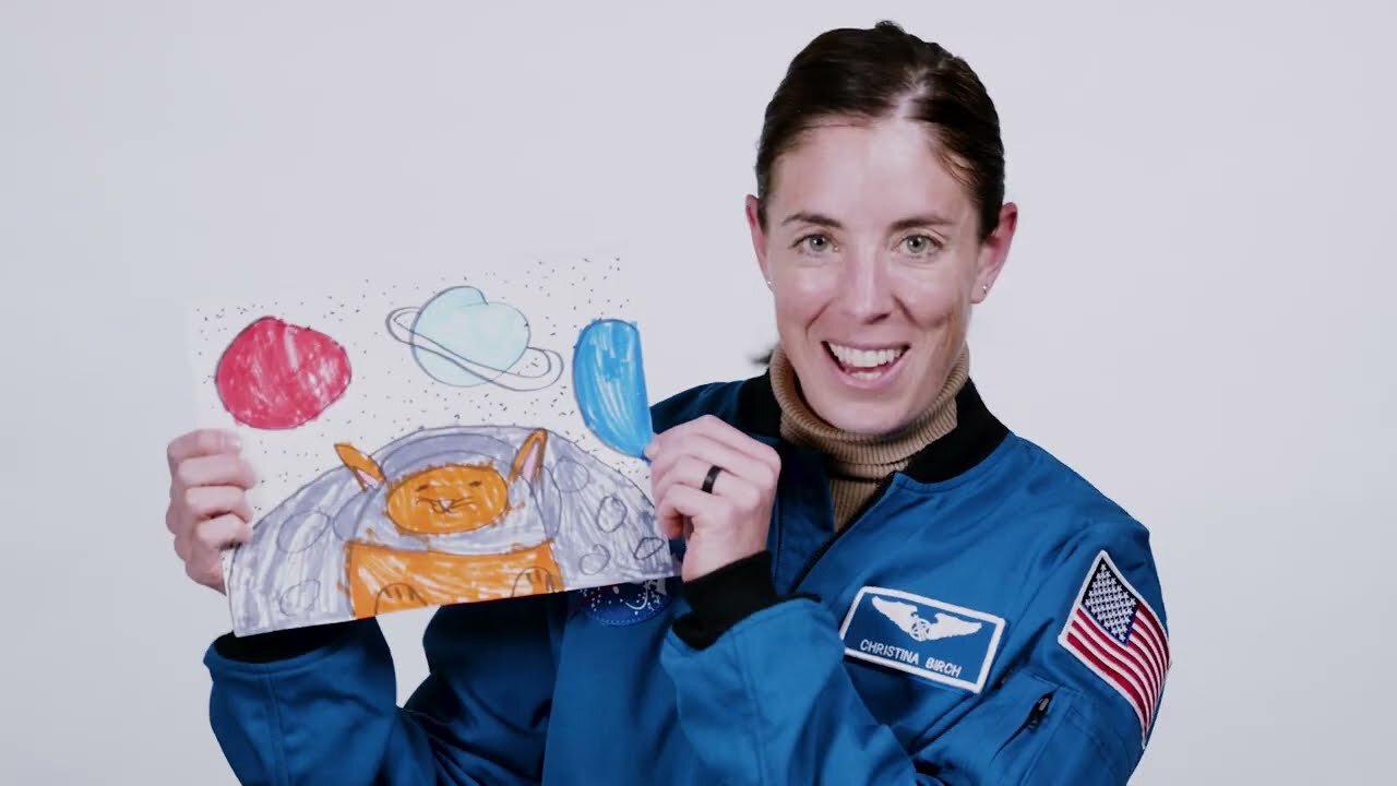 Astronauts read Fan Mail 2024