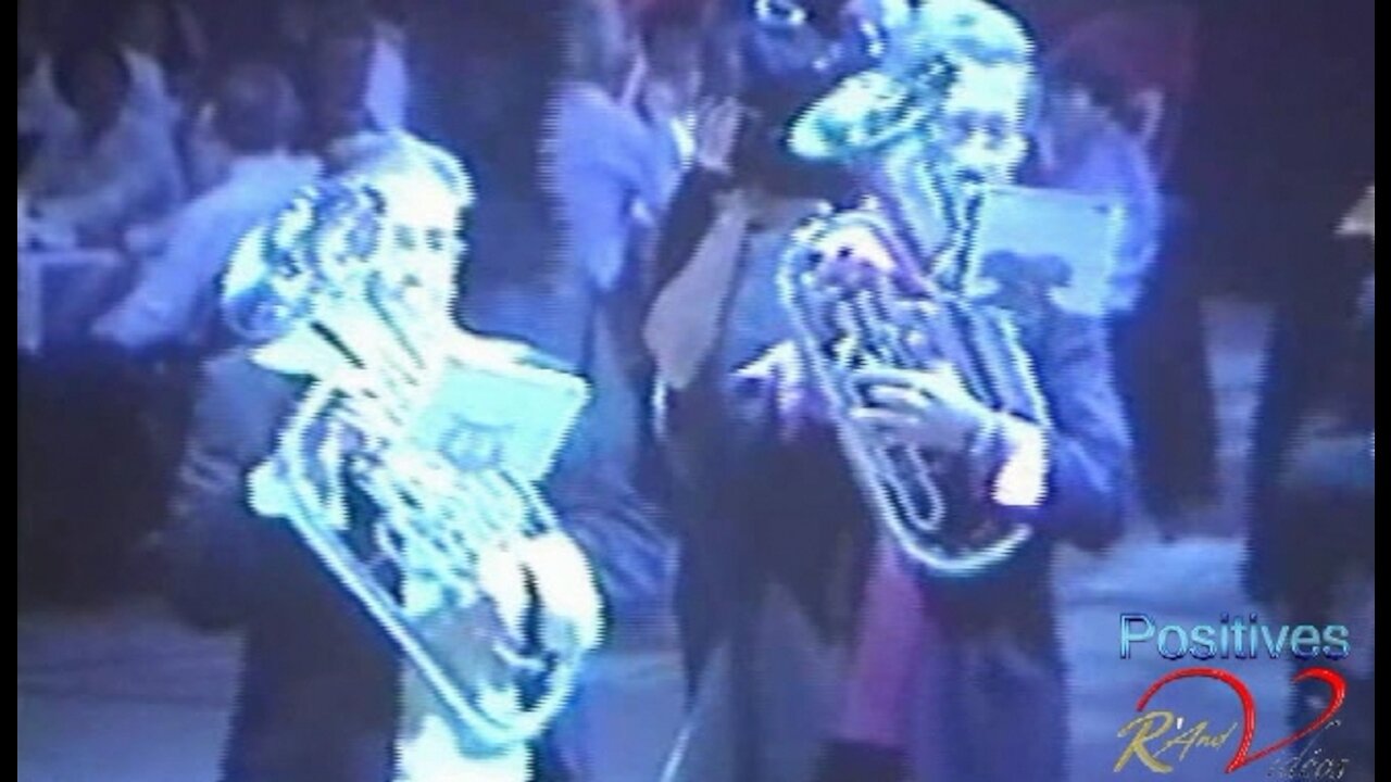 D.M.A. Band Smoking Classe