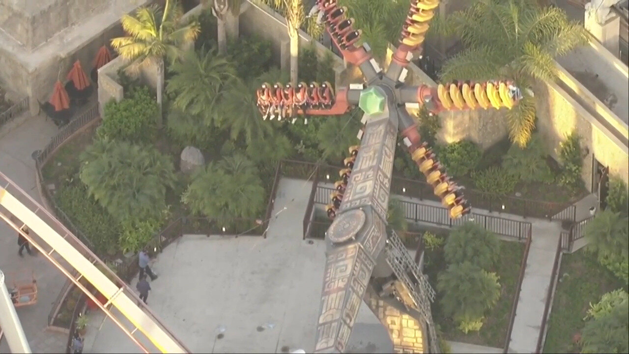 People Get Stuck On Knott's Berry Farm Ride In California