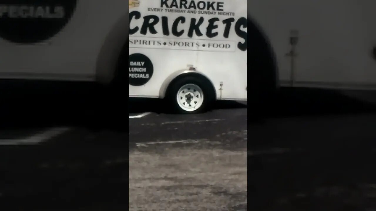 Trailor with a Flat Tire at a Parking Lot | TBrown0065 #shorts