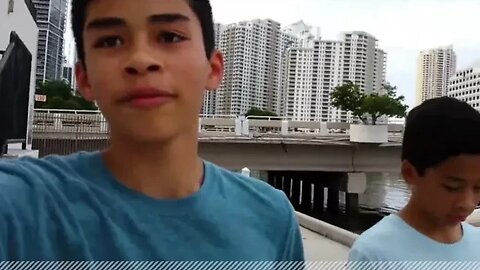 BABY SNEAKO VLOGGING IN MIAMI