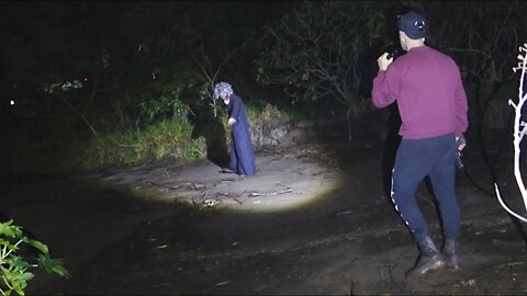 BATI BOCA COM O MACUMBEIRO QUE TIROU OS MOVIMENTOS DA MINHA PERNA