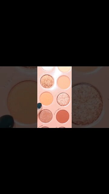 I HATE orange eyeshadow #shorts #shortsfeed #makeup #ellison