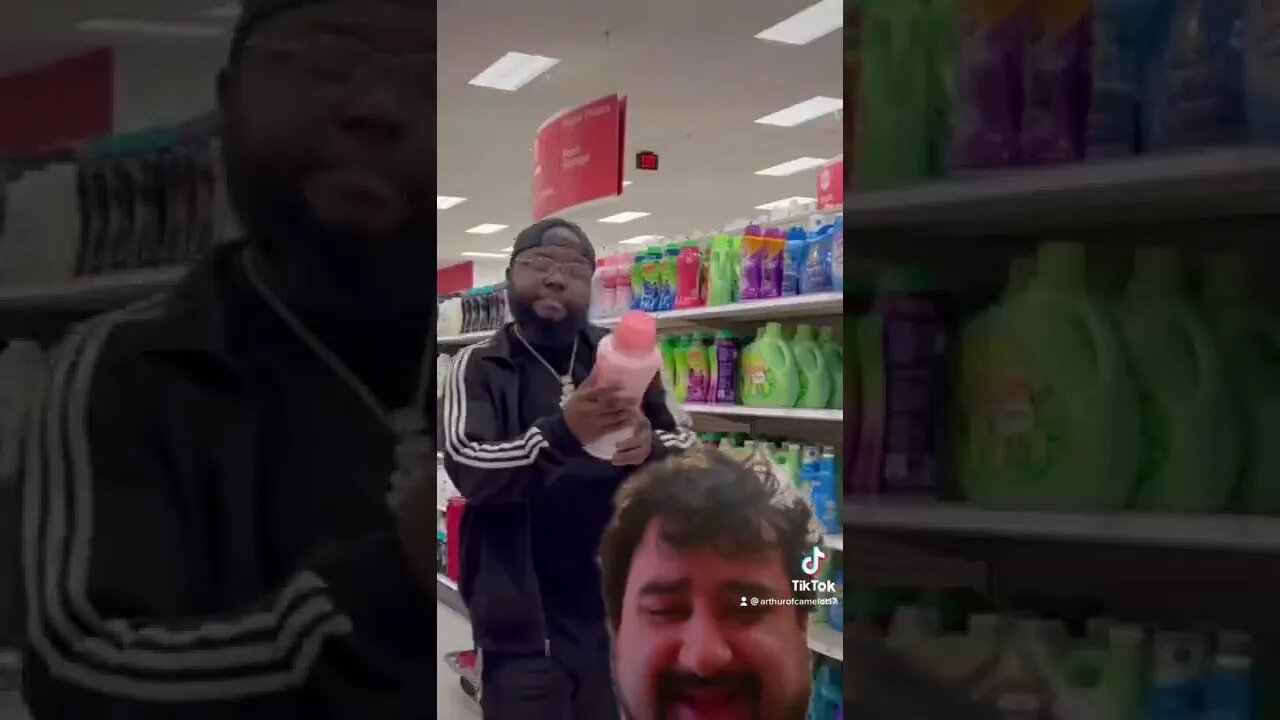 Excuse me Ma’am￼￼