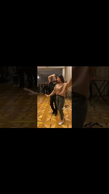 ДЕВУШКА И ПАРЕНЬ ТАНЦУЮТ НЕРЕАЛЬНО АРТИСТИЧНО НА КАВКАЗЕ #shorts