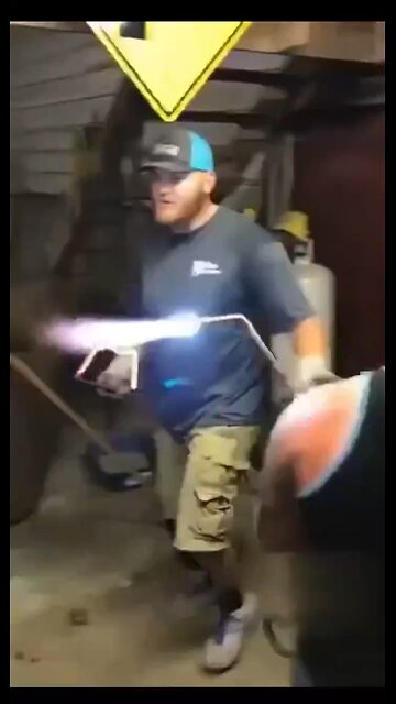 Look mom I’m stupid!