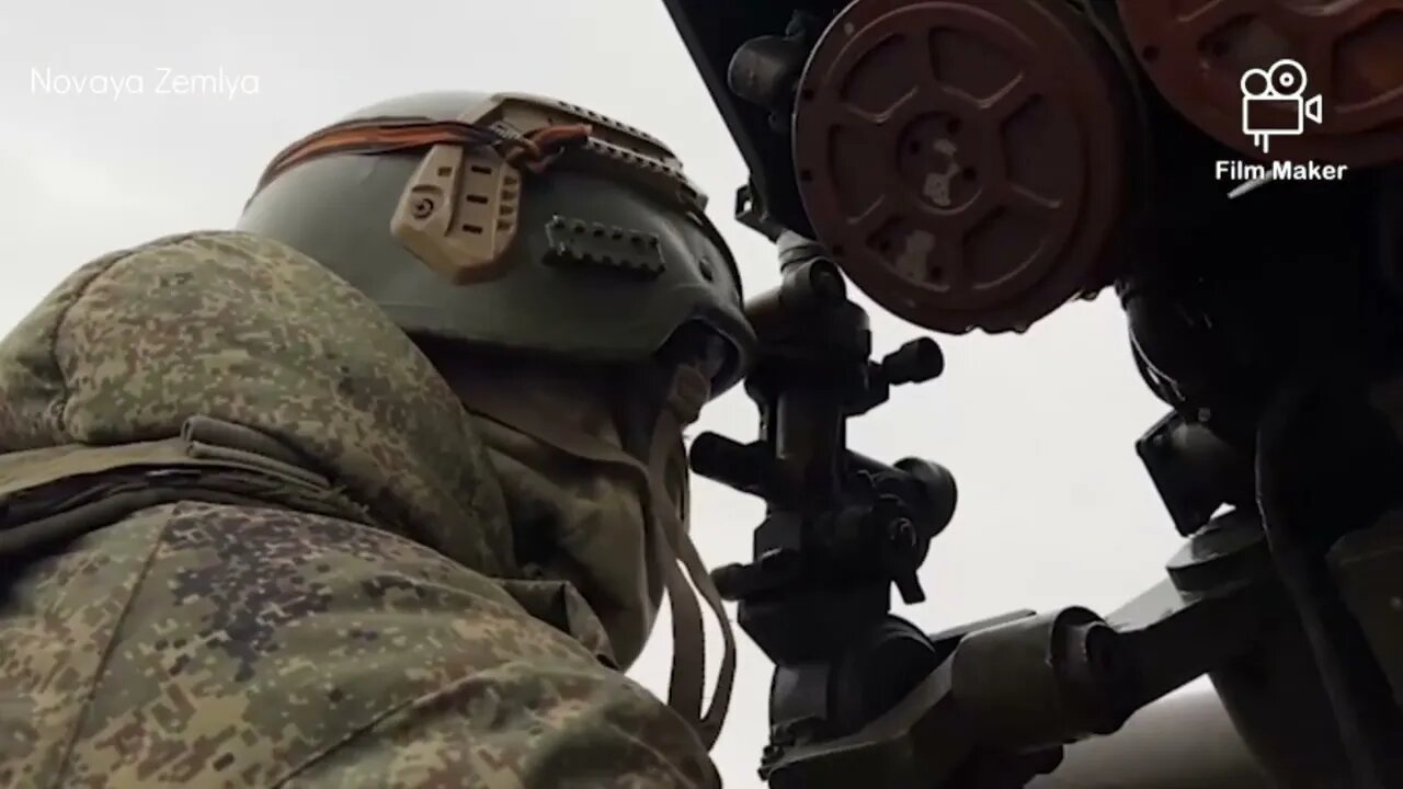 Russian Grad MLRS attacking Ukrainian defenses in Bakhmut