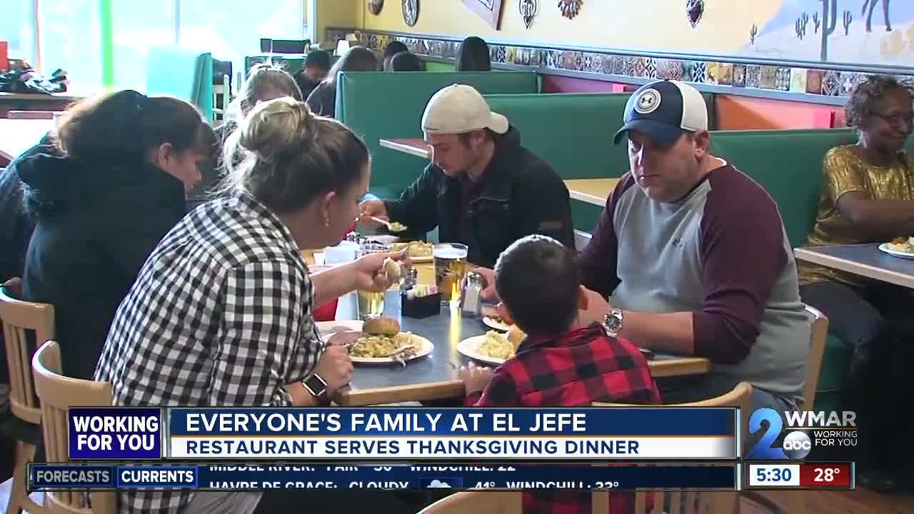 Kent Island restaurant serves more than 300 free Thanksgiving dinners