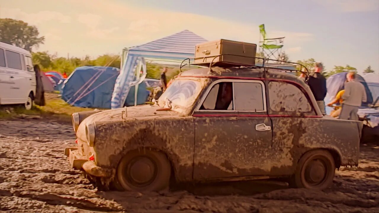 Eine Schlammsinfonie - A Symphony in Mud. Trabant Treffen Zwickau 2007