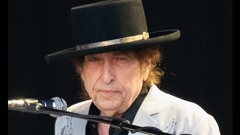 Dylan Sued For Sexually Abusing 12 Year Old, AUS to Vaccinate 24,000 kids in Stadium, NZ Shuts down