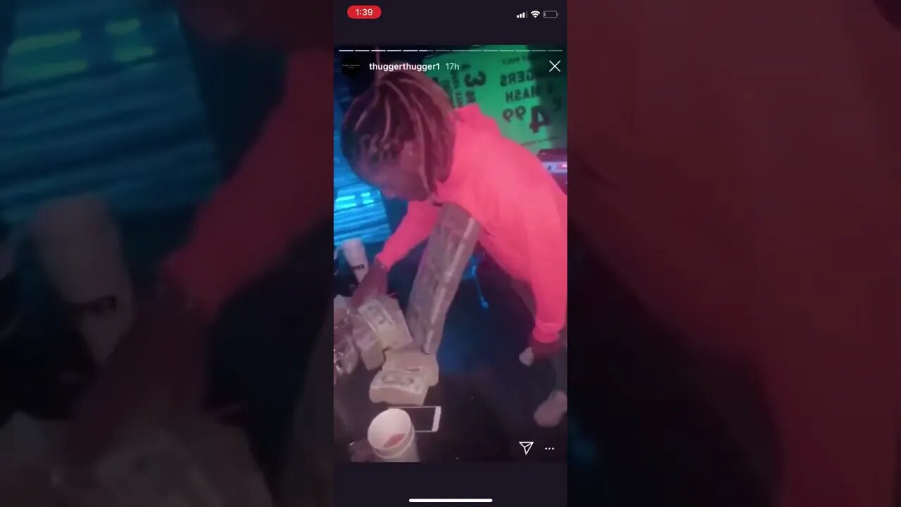 Future Planking on 200,000$ (Young Thug Instagram Story)