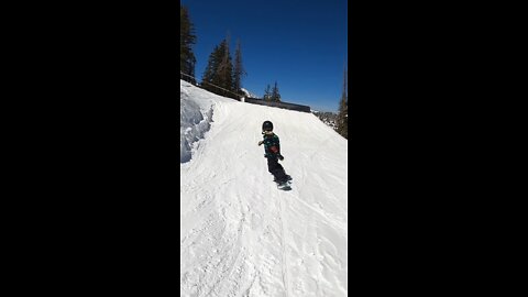 8year old!!! Shreding on a Snowboard!