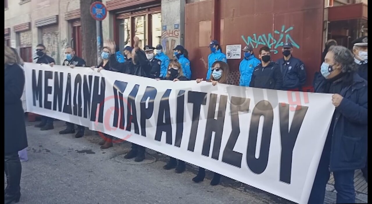 ΚΑΛΛΙΤΕΧΝΕΣ ΕΞΩ ΑΠΟ ΥΠΟΥΡΓΕΙΟ ΠΟΛΙΤΙΣΜΟΥ