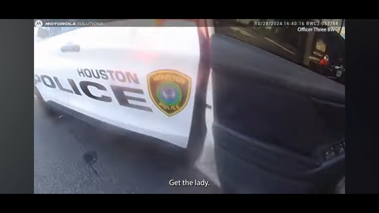 Houston PD - Kidnapping and Freeway OIS Fatality on 10-28-24 - Bodycam - Short