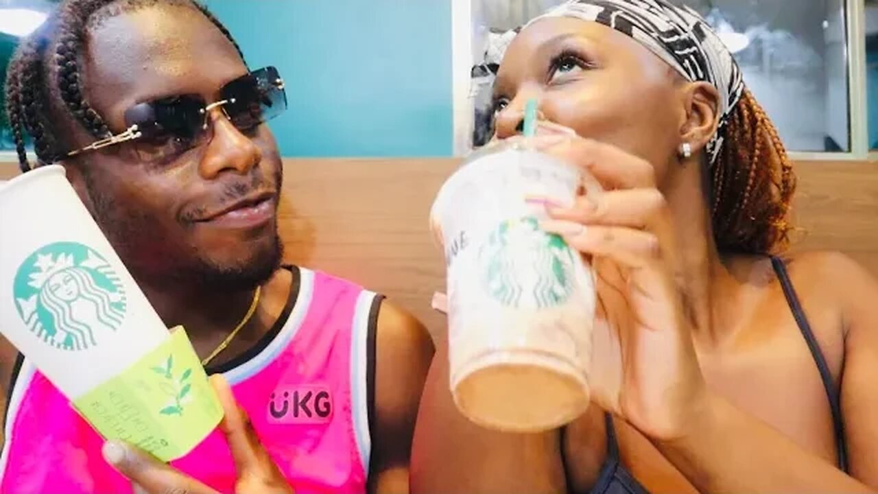 MY GIRLS FIRST TIME TRYING STARBUCKS **MUKBANG**