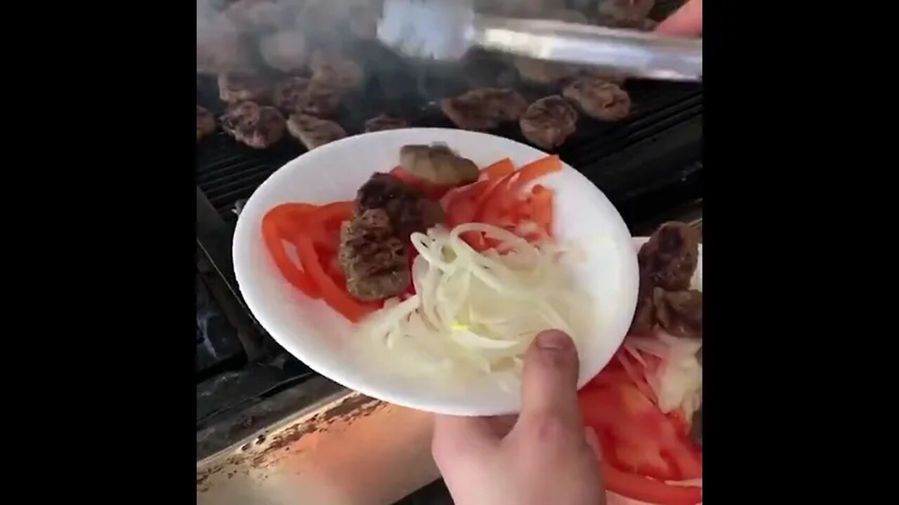 Yummy kebab hot 🔥#ytshorts #shorts #Food #Streetfood #UpFoodReview