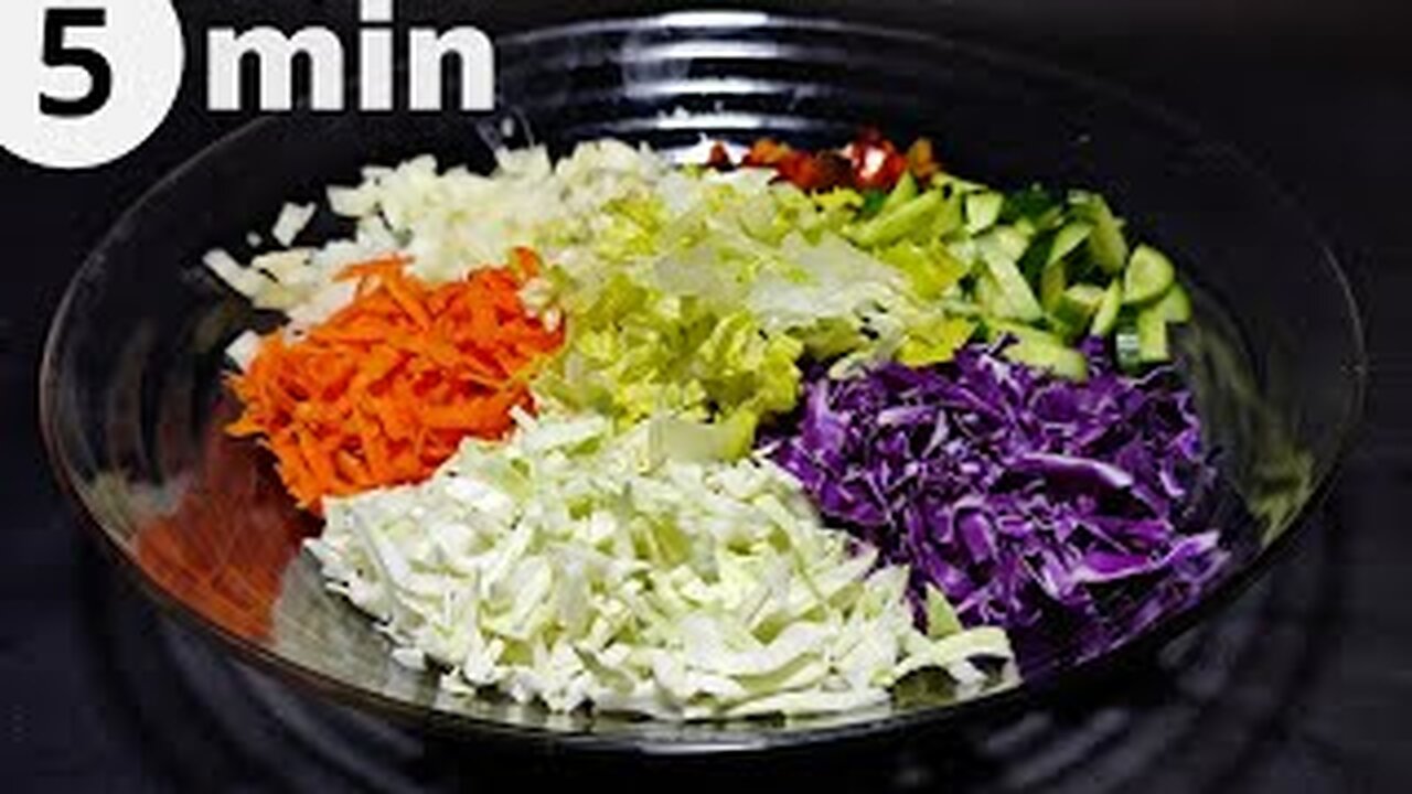 Every day I eat this cabbage salad for dinner and I never go on a diet.five kg per week.