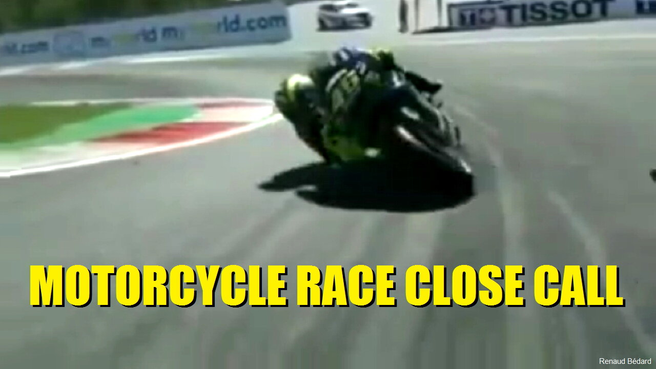 MOTORCYCLE RACE CLOSE CALL