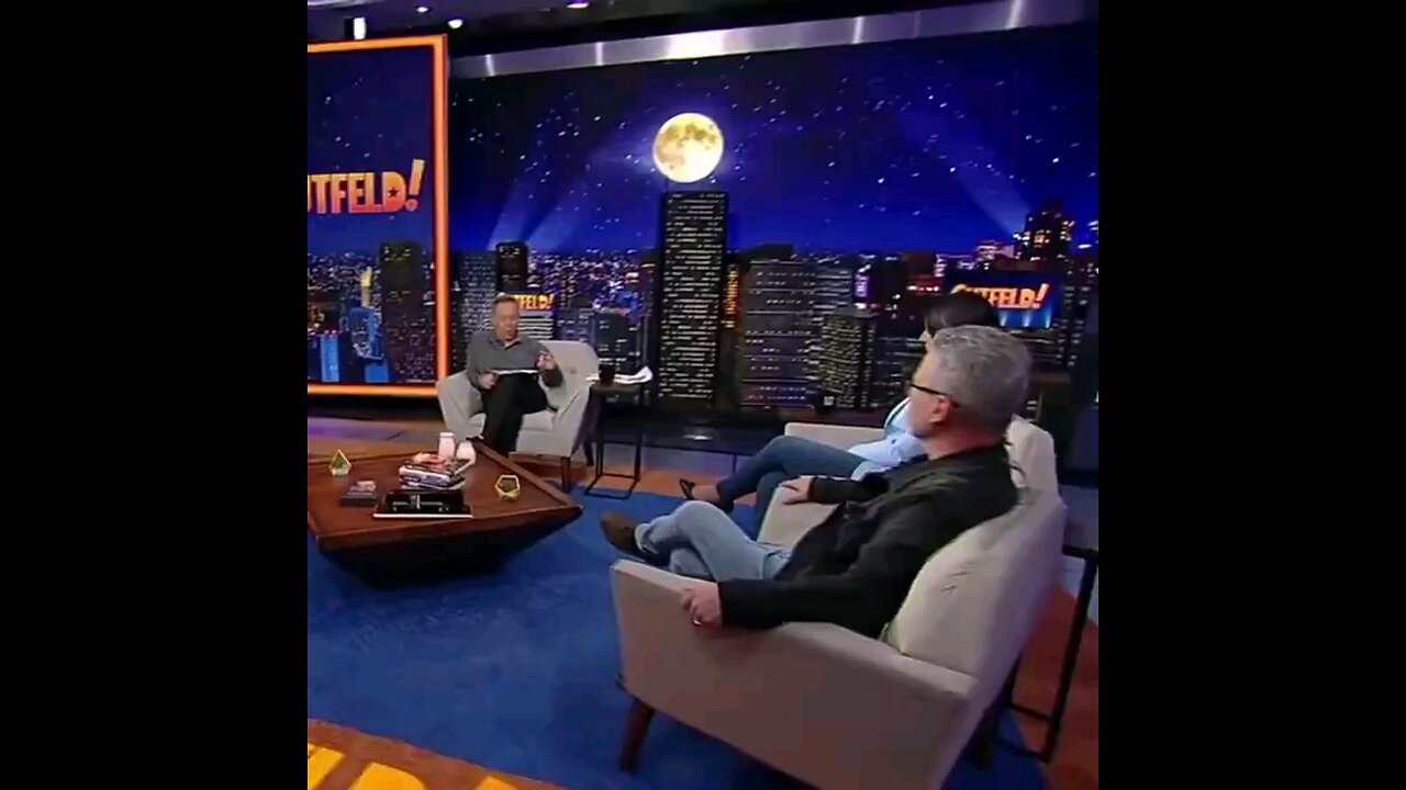 Tulsi: Kamala Harris is doing everything she can to act her way through this election.