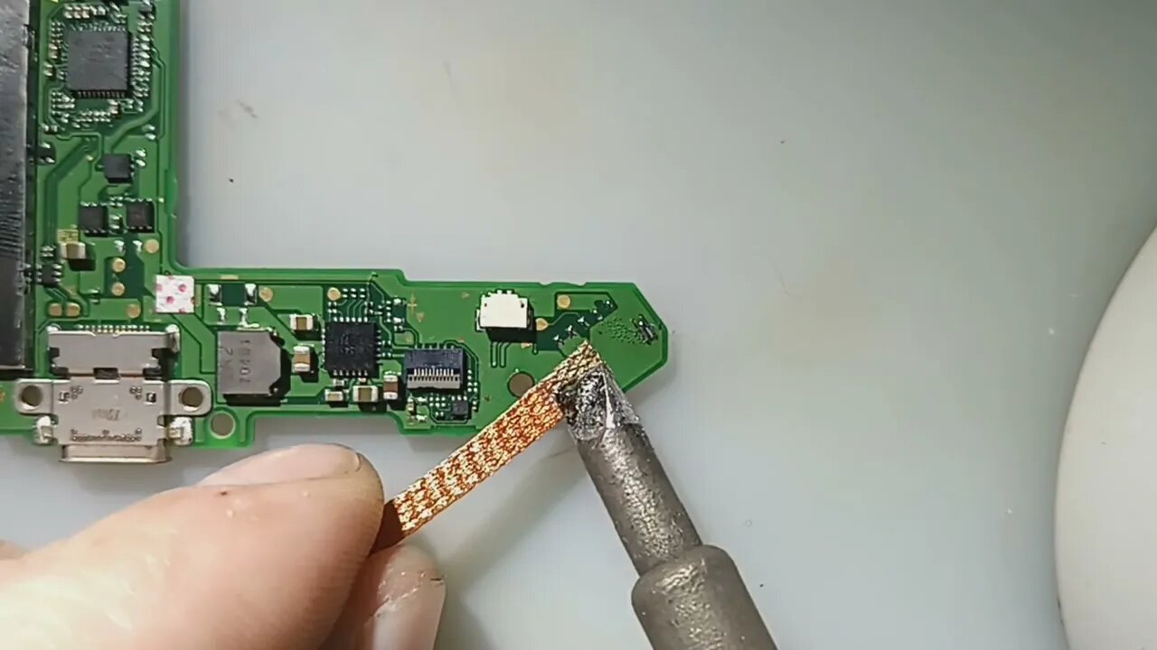 DIY Salvage Nintendo Switch Battery Connector Replacement - (7535)