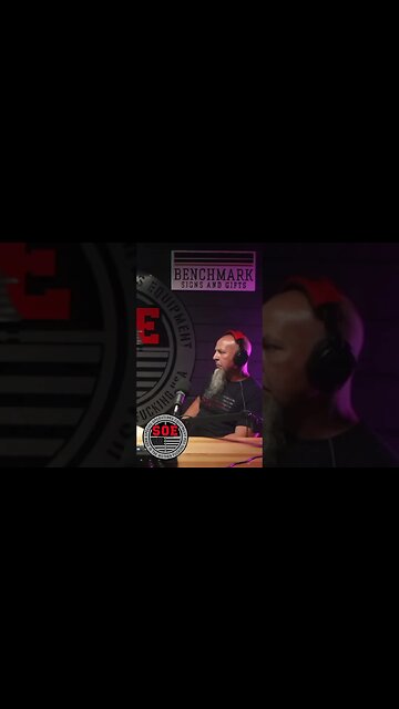 Are Glocks a problem? #shorts #youtubeshorts #glock #glock19 #glock21 #hipoint #yeetcannon #yeetyeet