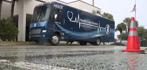 Palm Beach County leaders introduce 'Hero' mobile COVID-19 testing vehicle