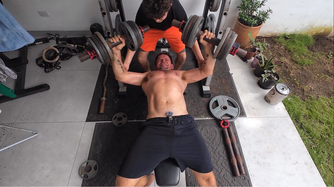 Father & Son Workout in Nicaragua - Cut Day 124 - Chest & Triceps with 1 Set to Failure